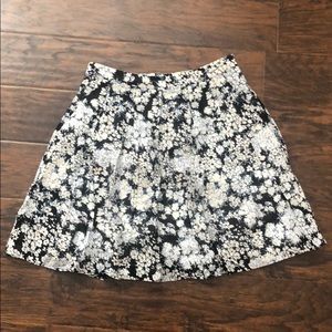 Club Monaco NWT Floral Pleated Mini